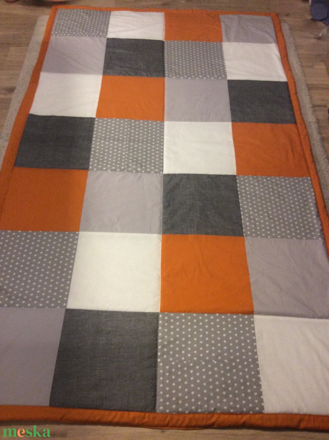 Patchwork falvédő szafaris állatokkal - otthon & életmód - babaszoba, gyerekszoba - falvédő gyerekszobába - Meska.hu Patchwork falvédő szafaris állatokkal - otthon & életmód - babaszoba, gyerekszoba - falvédő gyerekszobába - Meska.hu