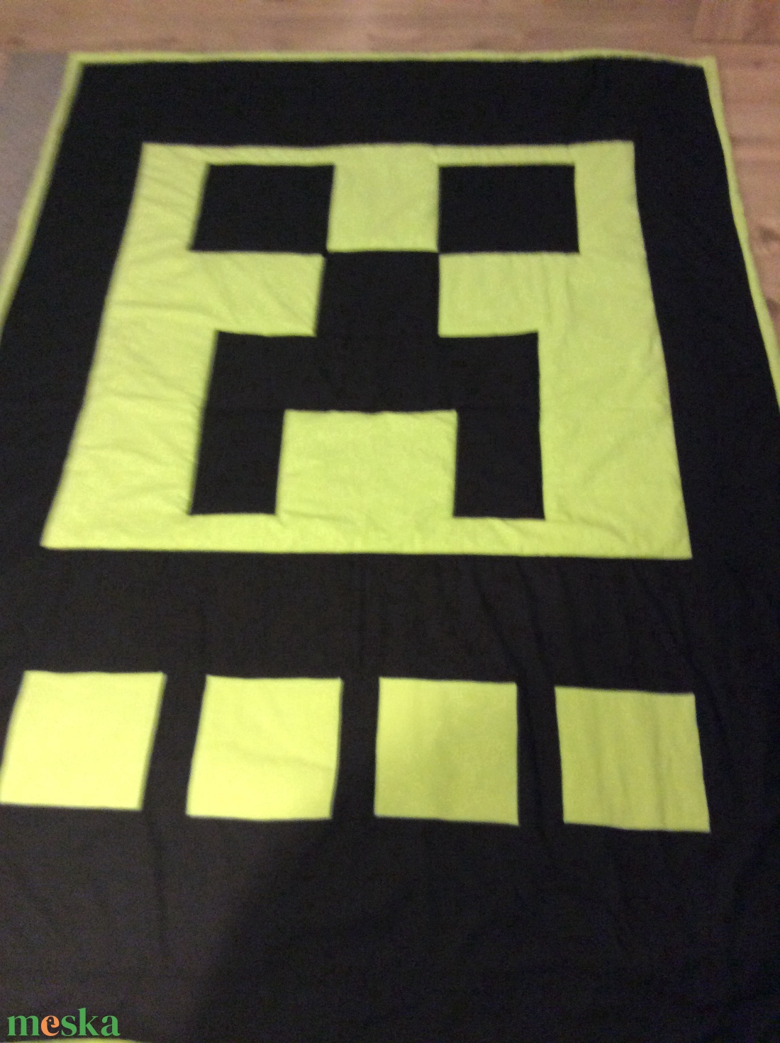 Minecraft Creeper patchwork falvédő, takaró - otthon & életmód - babaszoba, gyerekszoba - falvédő gyerekszobába - Meska.hu Minecraft Creeper patchwork falvédő, takaró - otthon & életmód - babaszoba, gyerekszoba - falvédő gyerekszobába - Meska.hu