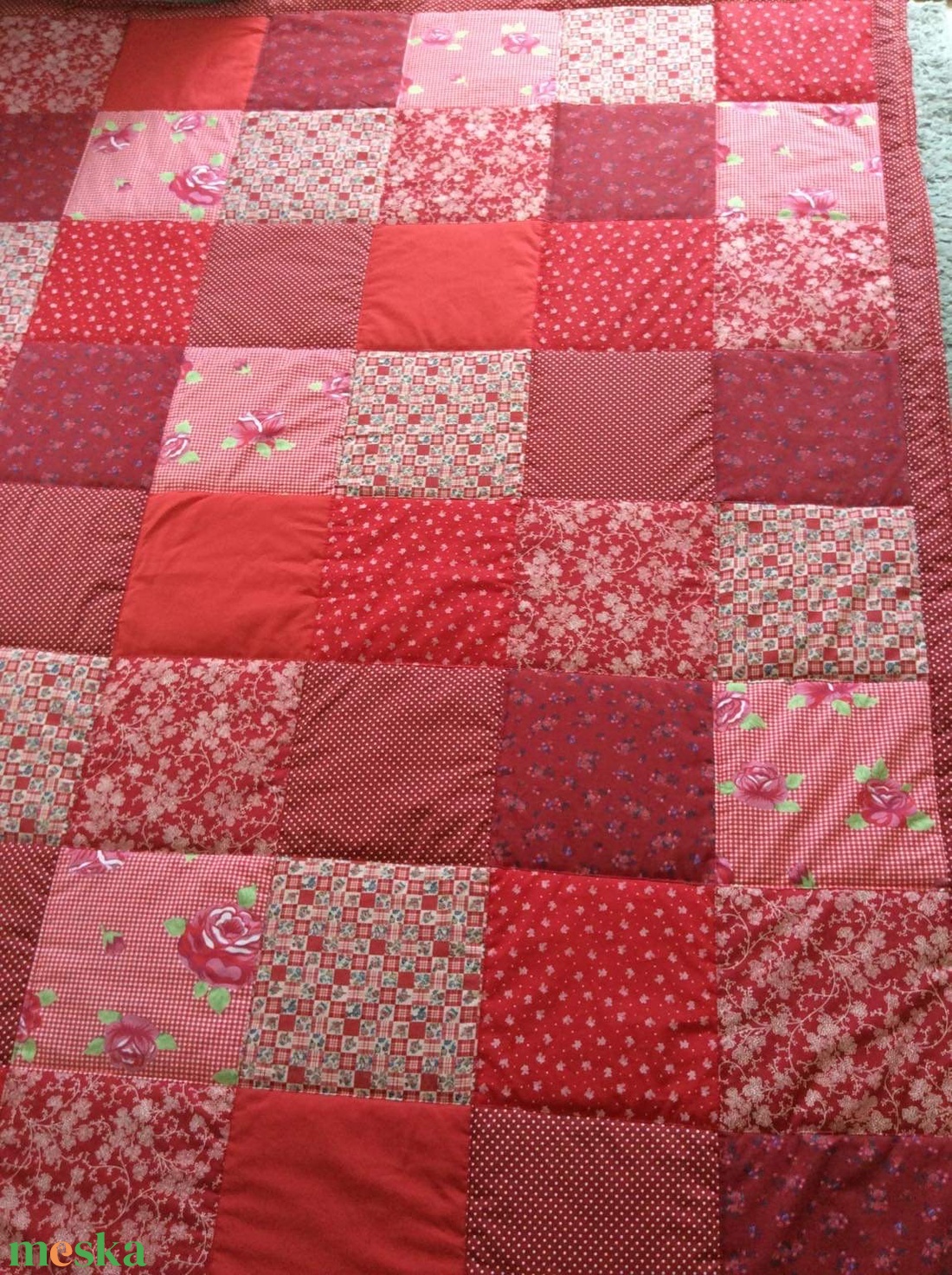 Piros patchwork takaró, falvédő - otthon & lakás - lakástextil - felnőtt takaró, pléd - Meska.hu Piros patchwork takaró, falvédő - otthon & lakás - lakástextil - felnőtt takaró, pléd - Meska.hu
