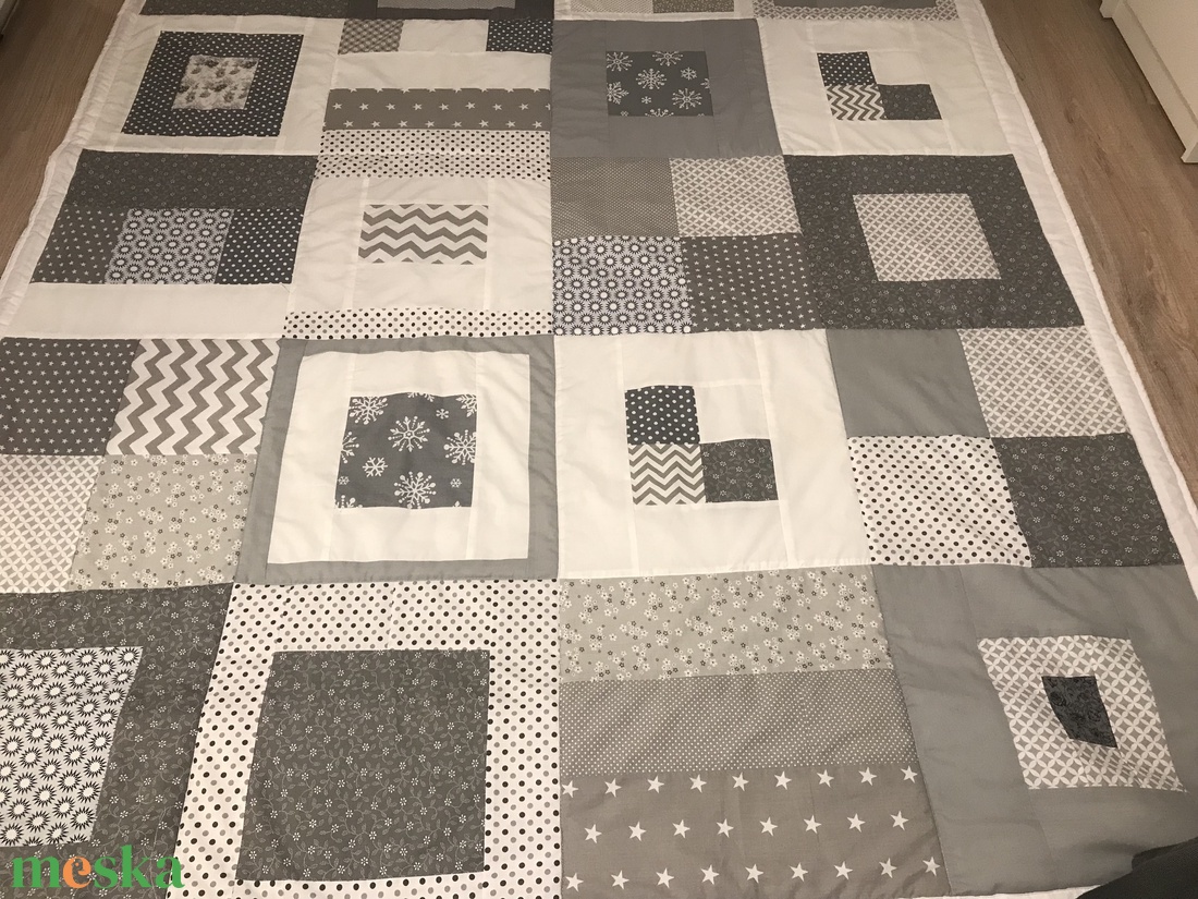 Crazy Patchwork takaró, szürke-fehér színekkel - otthon & életmód - lakástextil - ágytakaró - Meska.hu Crazy Patchwork takaró, szürke-fehér színekkel - otthon & életmód - lakástextil - ágytakaró - Meska.hu