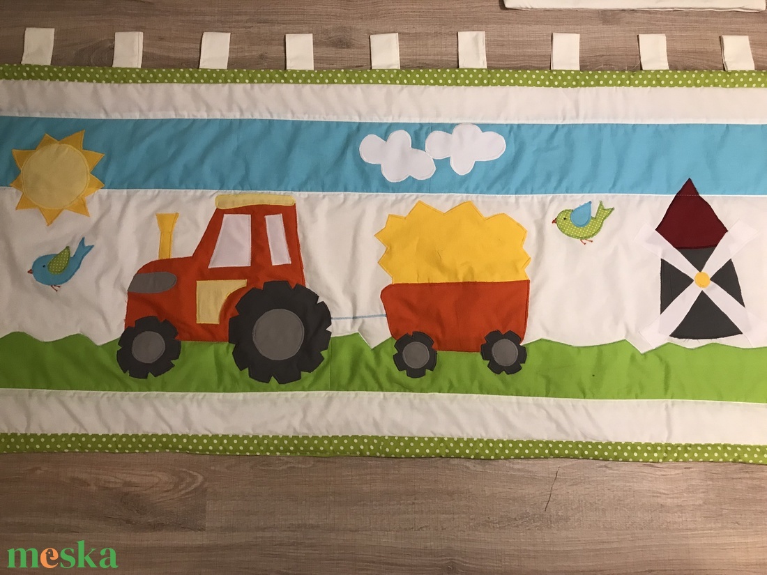 patchwork takaró, falvédő traktorral - otthon & életmód - babaszoba, gyerekszoba - falvédő gyerekszobába - Meska.hu