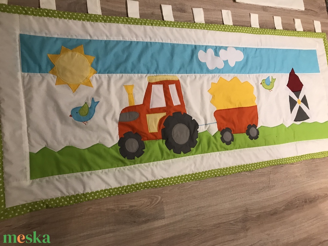 patchwork takaró, falvédő traktorral - otthon & életmód - babaszoba, gyerekszoba - falvédő gyerekszobába - Meska.hu