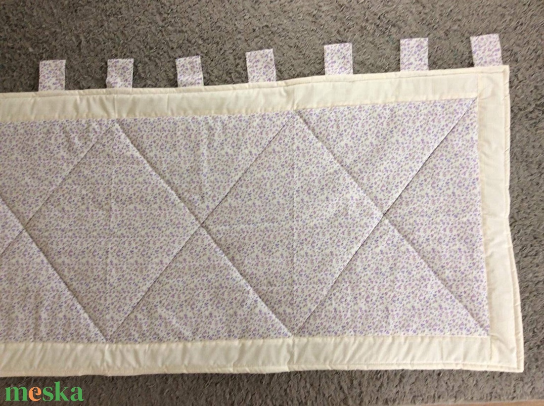 Patchwork falvédő, takaró bézs, indás mintával - otthon & életmód - babaszoba, gyerekszoba - falvédő gyerekszobába - Meska.hu Patchwork falvédő, takaró bézs, indás mintával - otthon & életmód - babaszoba, gyerekszoba - falvédő gyerekszobába - Meska.hu