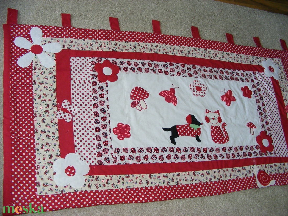 Patchwork takaró, piros-pöttyös, falvédőnek is megfelel, cica-tacskó - otthon & életmód - Meska.hu