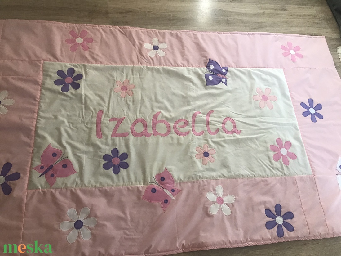 Patchwork takaró, falvédő lila-rózsaszín-fehér - otthon & életmód - babaszoba, gyerekszoba - falvédő gyerekszobába - Meska.hu
