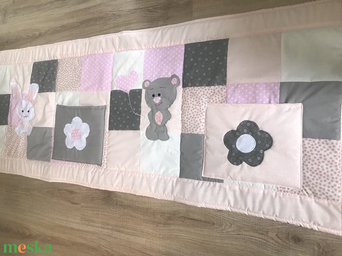 patchwork falvédő nyuszi és maci mintás - otthon & életmód - lakástextil - ágytakaró - Meska.hu patchwork falvédő nyuszi és maci mintás - otthon & életmód - lakástextil - ágytakaró - Meska.hu