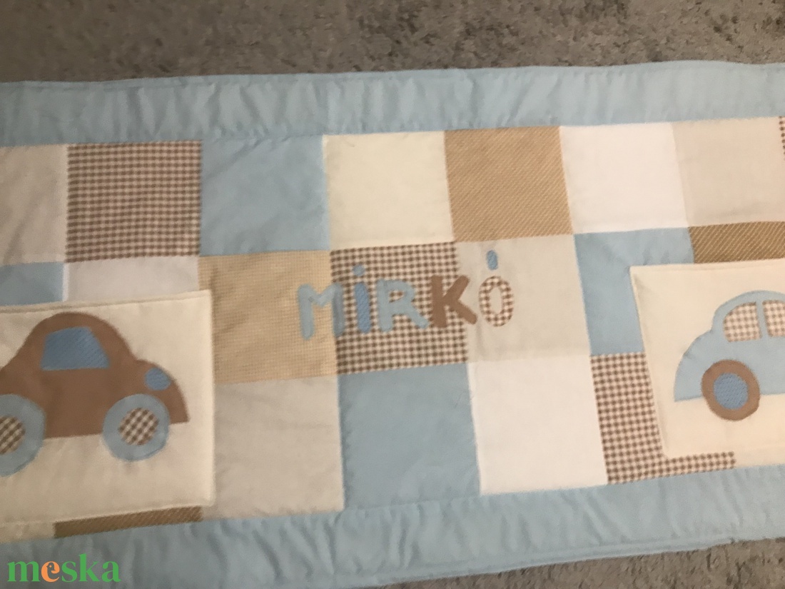 Járműves patchwork  takaró, bézs-barna falvédőnek is megfelel,  - baba - mama - babaszoba dekoráció - falvédő gyerekszobába - Meska.hu