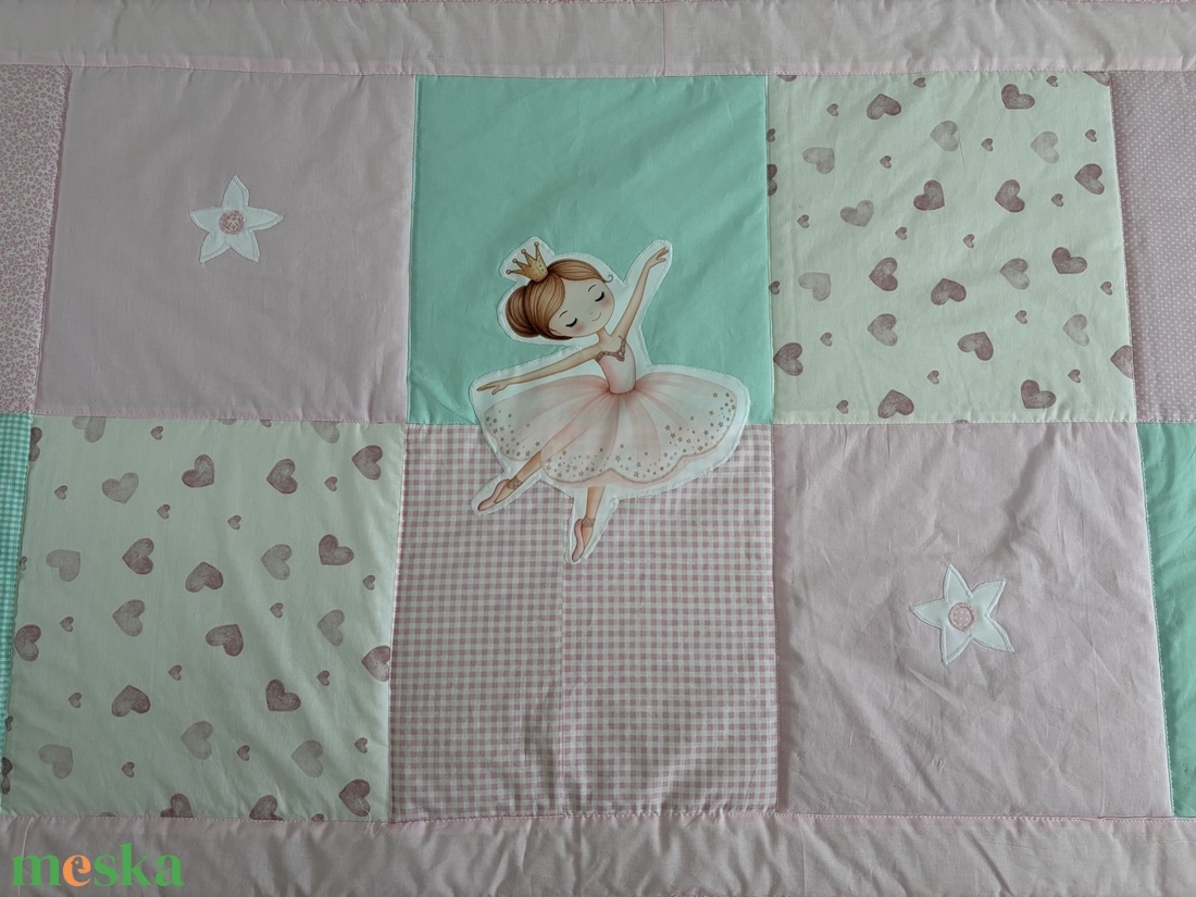 patchwork takaró, balerina diszítéssel  - baba - mama - babaszoba dekoráció - falvédő gyerekszobába - Meska.hu