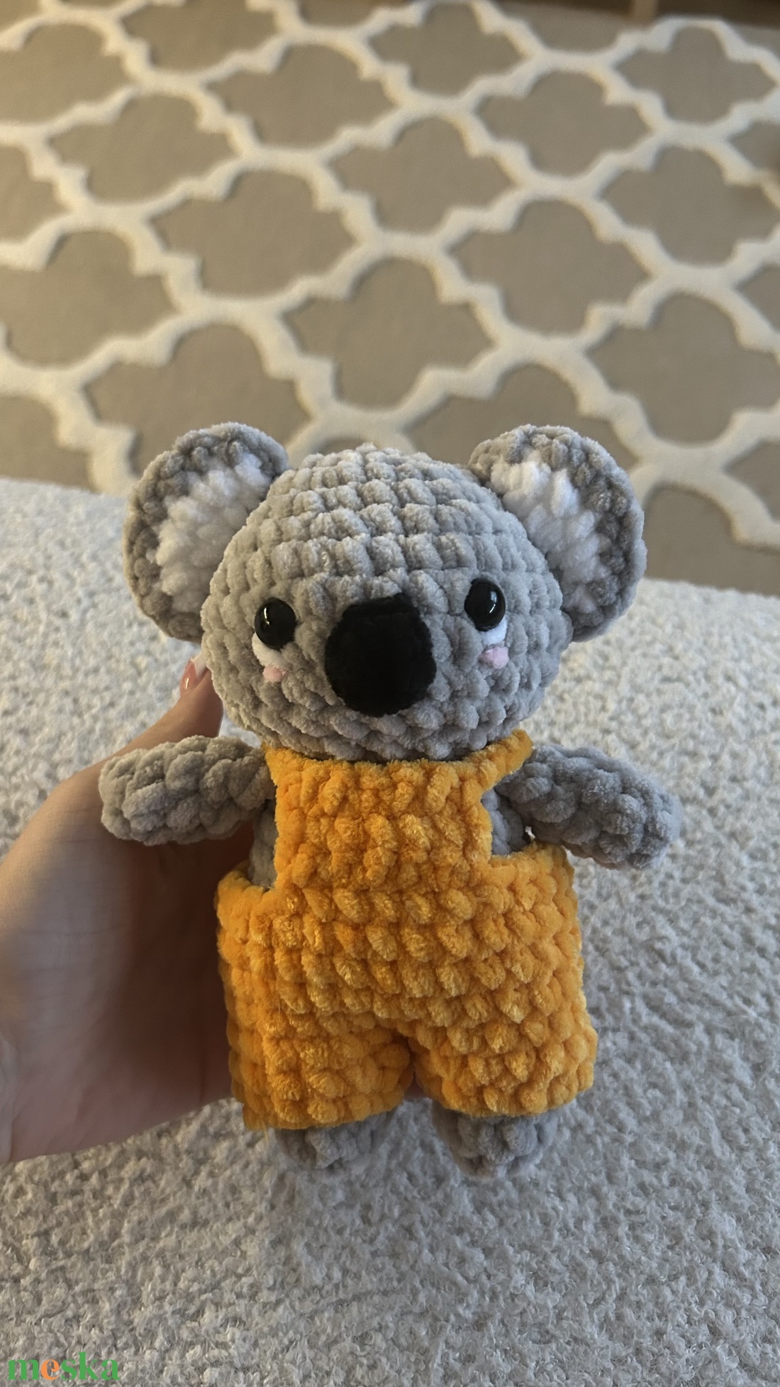 Horgolt koala kantáros nadrágban - játék & sport - plüssállat & játékfigura - más figura - Meska.hu