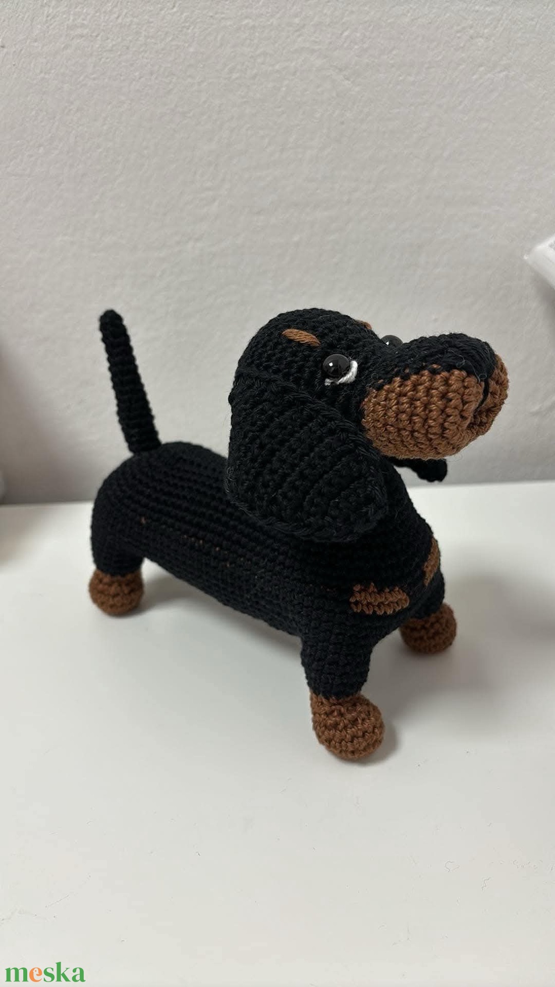 Horgolt tacskó kutyus - játék & sport - plüssállat & játékfigura - kutya - Meska.hu