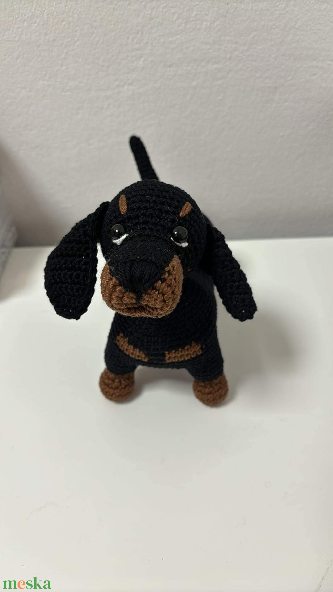 Horgolt tacskó kutyus - játék & sport - plüssállat & játékfigura - kutya - Meska.hu
