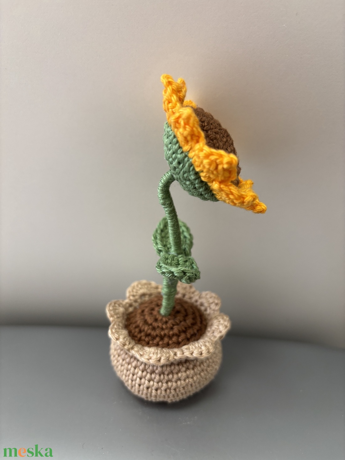 Horgolt cserepes Napraforgó - otthon & életmód - virágdekoráció - virágdíszek - virágdísz kaspóban - Meska.hu