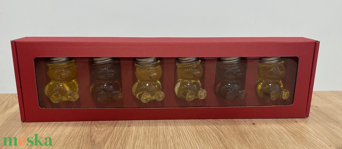 Termelői méz díszdobozban 6x50gr - élelmiszer - gasztro ajándékcsomag - Meska.hu Termelői méz díszdobozban 6x50gr - élelmiszer - gasztro ajándékcsomag - Meska.hu