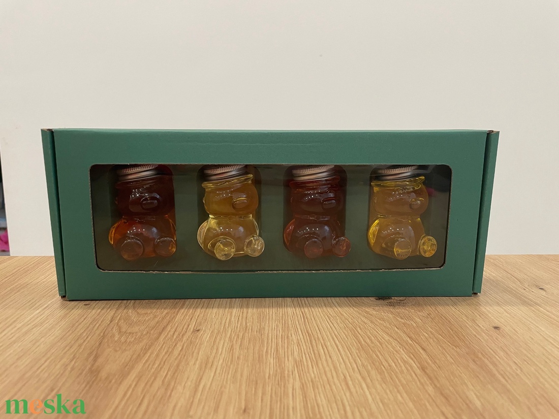 Termelői méz díszdobozban 4x50gr - élelmiszer - méz & propolisz - Meska.hu Termelői méz díszdobozban 4x50gr - élelmiszer - méz & propolisz - Meska.hu