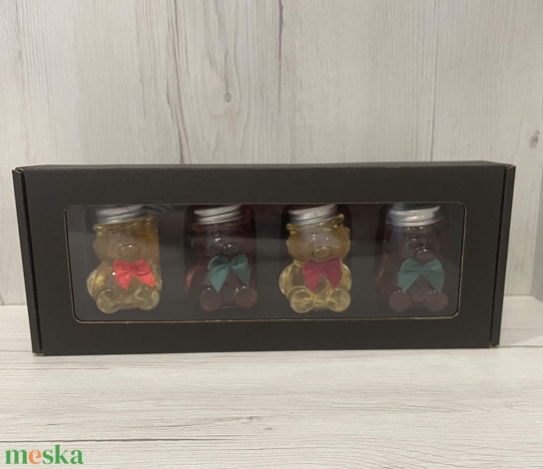 Mézes ajándékcsomag macis 4x50gr - élelmiszer - gourmet ajándékcsomag - Meska.hu
