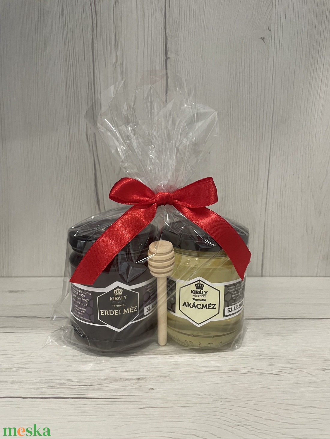 Termelői méz 2x250gr díszcsomagolásban mézcsurgatóval - élelmiszer - gourmet ajándékcsomag - Meska.hu