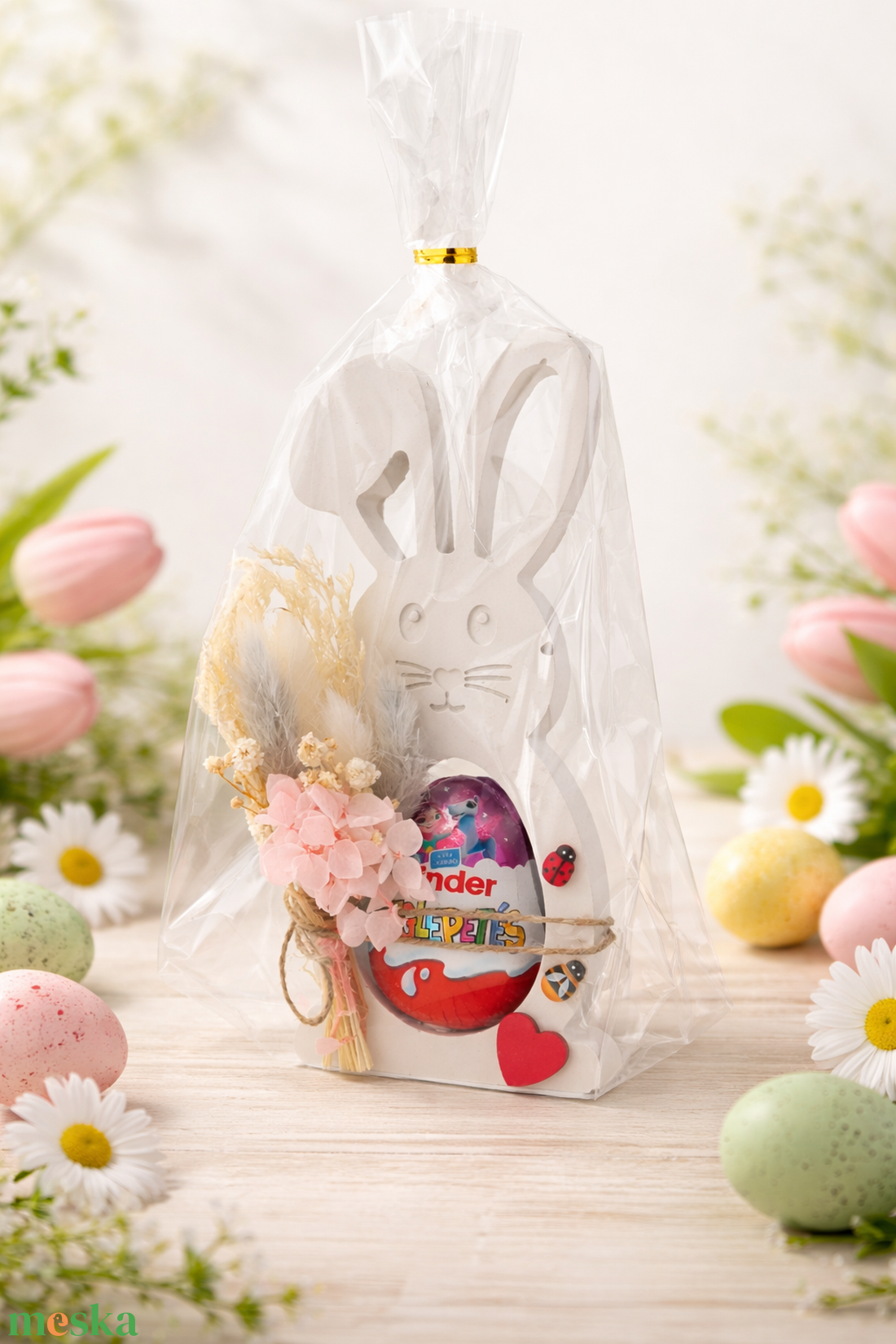 Húsvéti nyuszi meglepetés tojással � kifesthető gipsz figurával - ünnepi díszek, dekorációk - húsvéti díszek és dekorációk - húsvéti ajándékátadó - Meska.hu