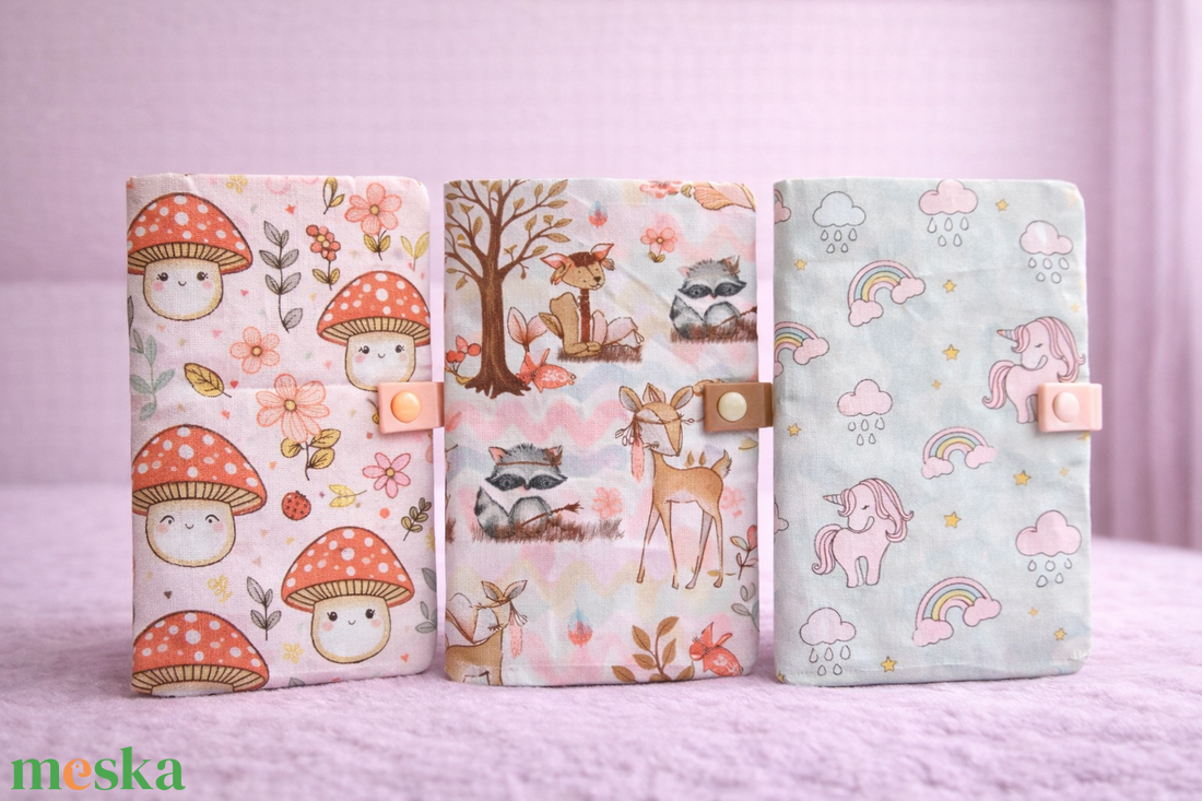 Hímzett névre szóló egészségügyi kiskönyv borító  - baba - mama - babaemlékek - egészségügyi kiskönyv borító - Meska.hu