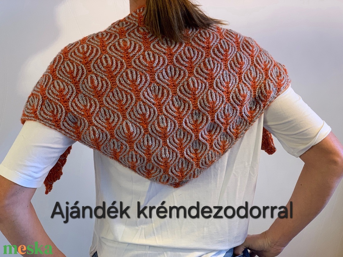 Kézzel kötött vállkendő,sál - ruha & divat - sál, sapka, kendő - kendő - Meska.hu Kézzel kötött vállkendő,sál - ruha & divat - sál, sapka, kendő - kendő - Meska.hu