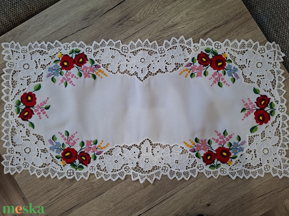 Terítő - diy (csináld magad) - szabásminta, útmutató - hímzés minta - Meska.hu