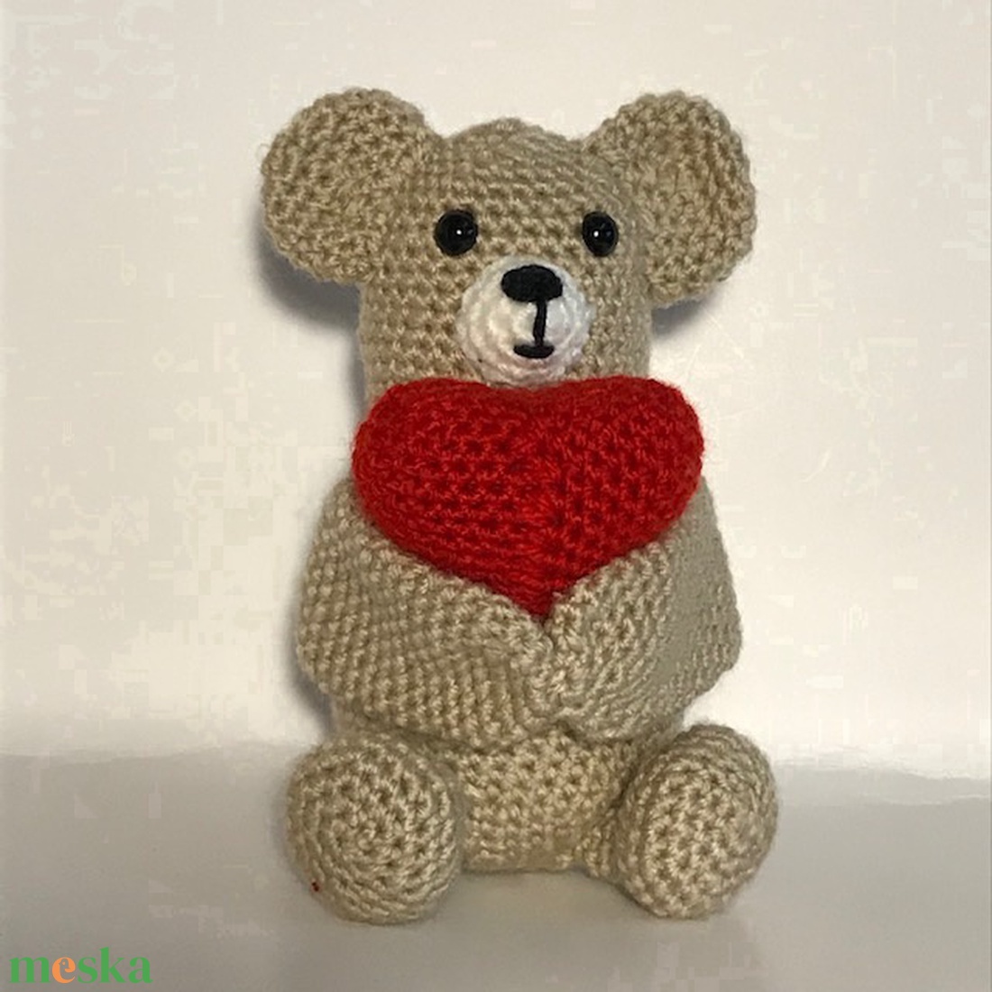 Maci lány, szeretettel - Valentin napra - otthon & életmód - dekoráció - dísztárgy - Meska.hu