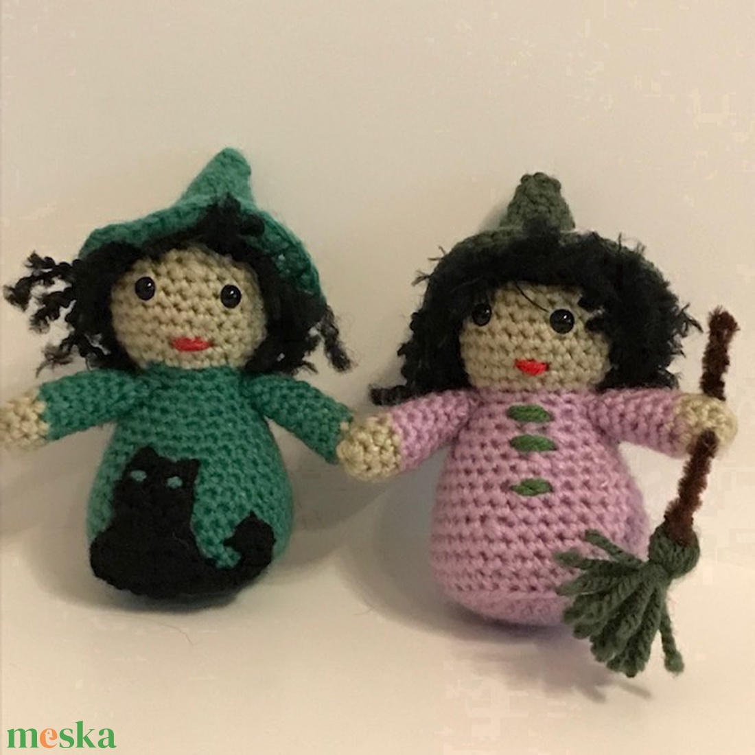 Boszi cicával - Halloween - otthon & életmód - dekoráció - halloween - halloweeni figurák - Meska.hu Boszi cicával - Halloween - otthon & életmód - dekoráció - halloween - halloweeni figurák - Meska.hu