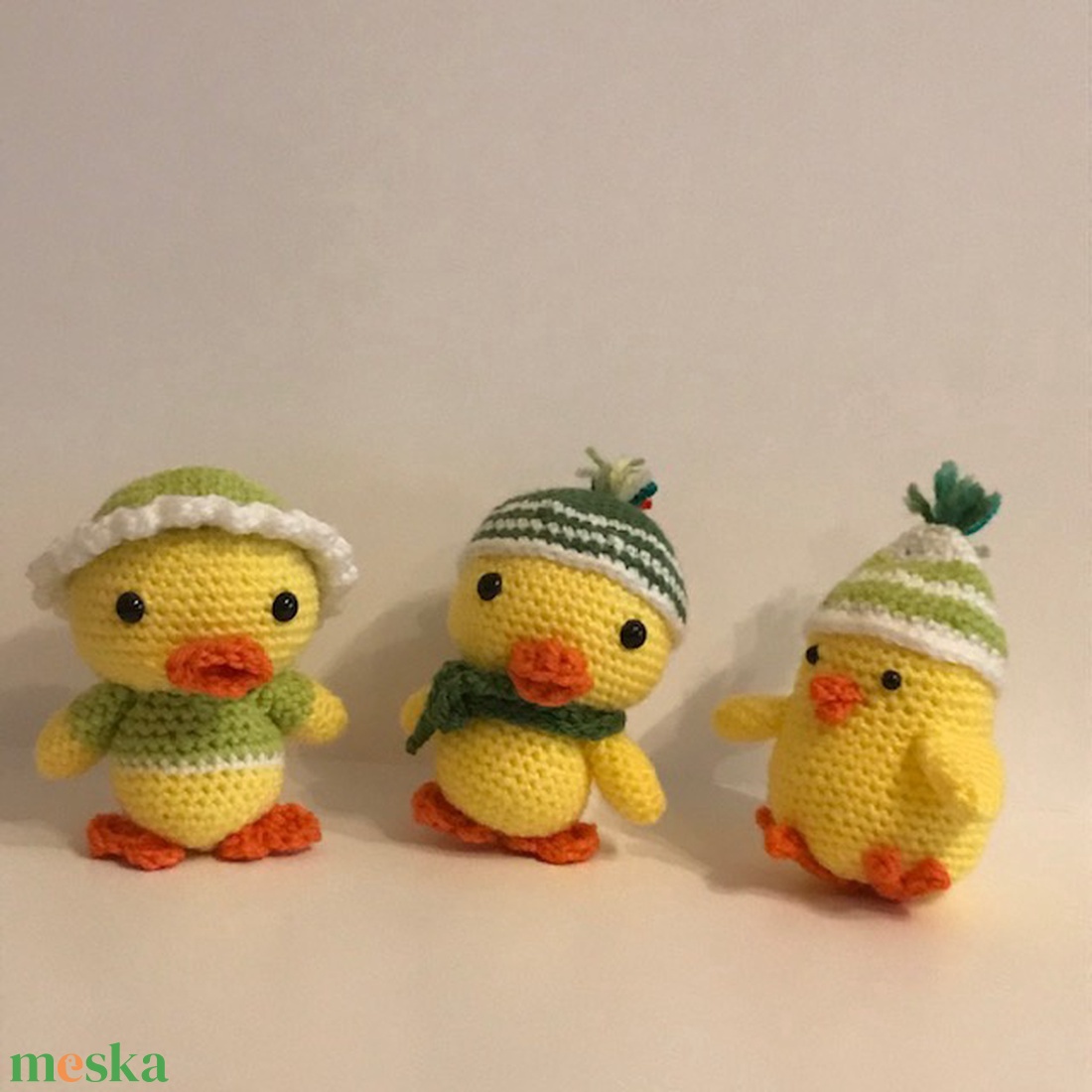 Húsvéti csibe fiú - játék & sport - plüssállat & játékfigura - más figura - Meska.hu