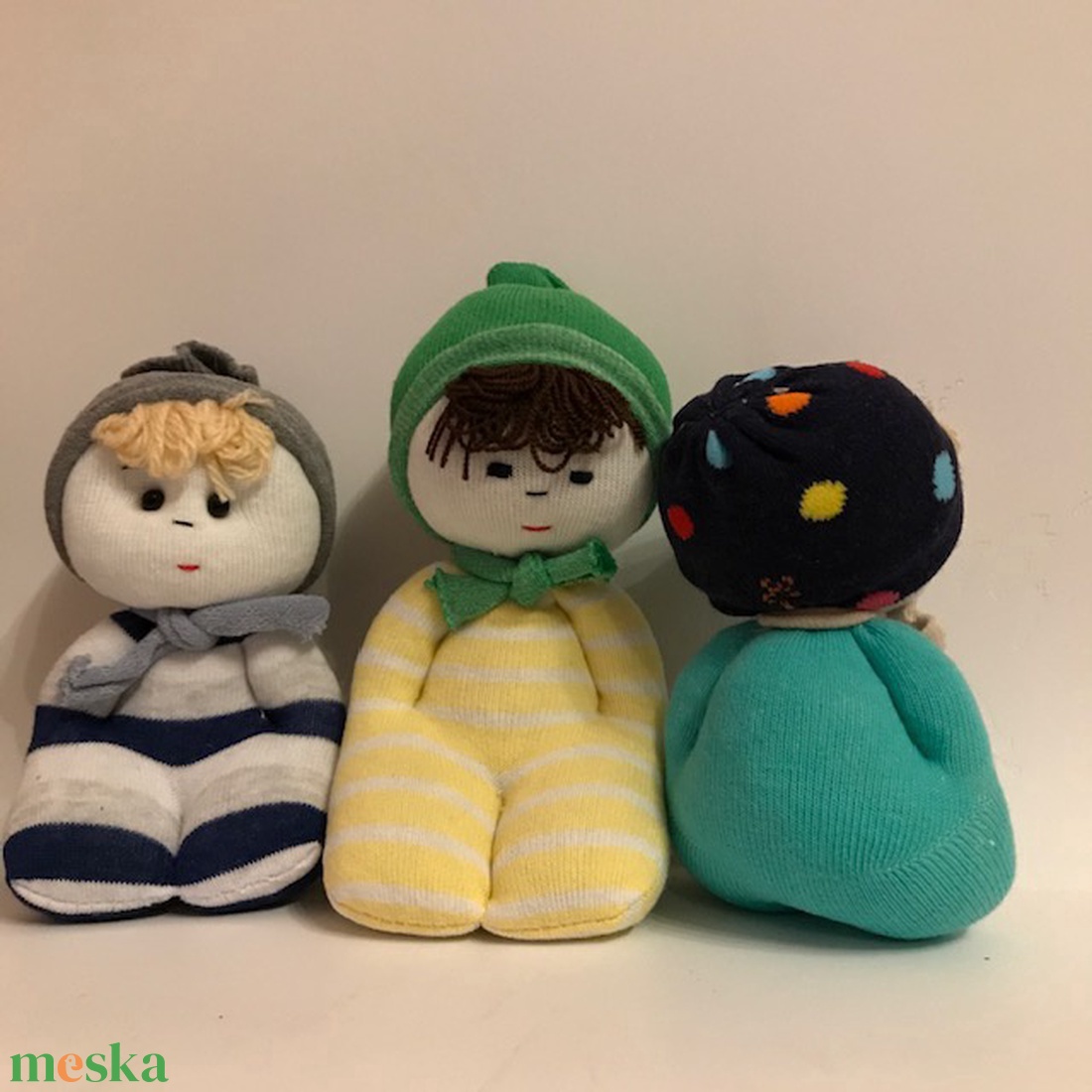 Ülő fiú babák - játék & sport - baba & babaház - baba - Meska.hu