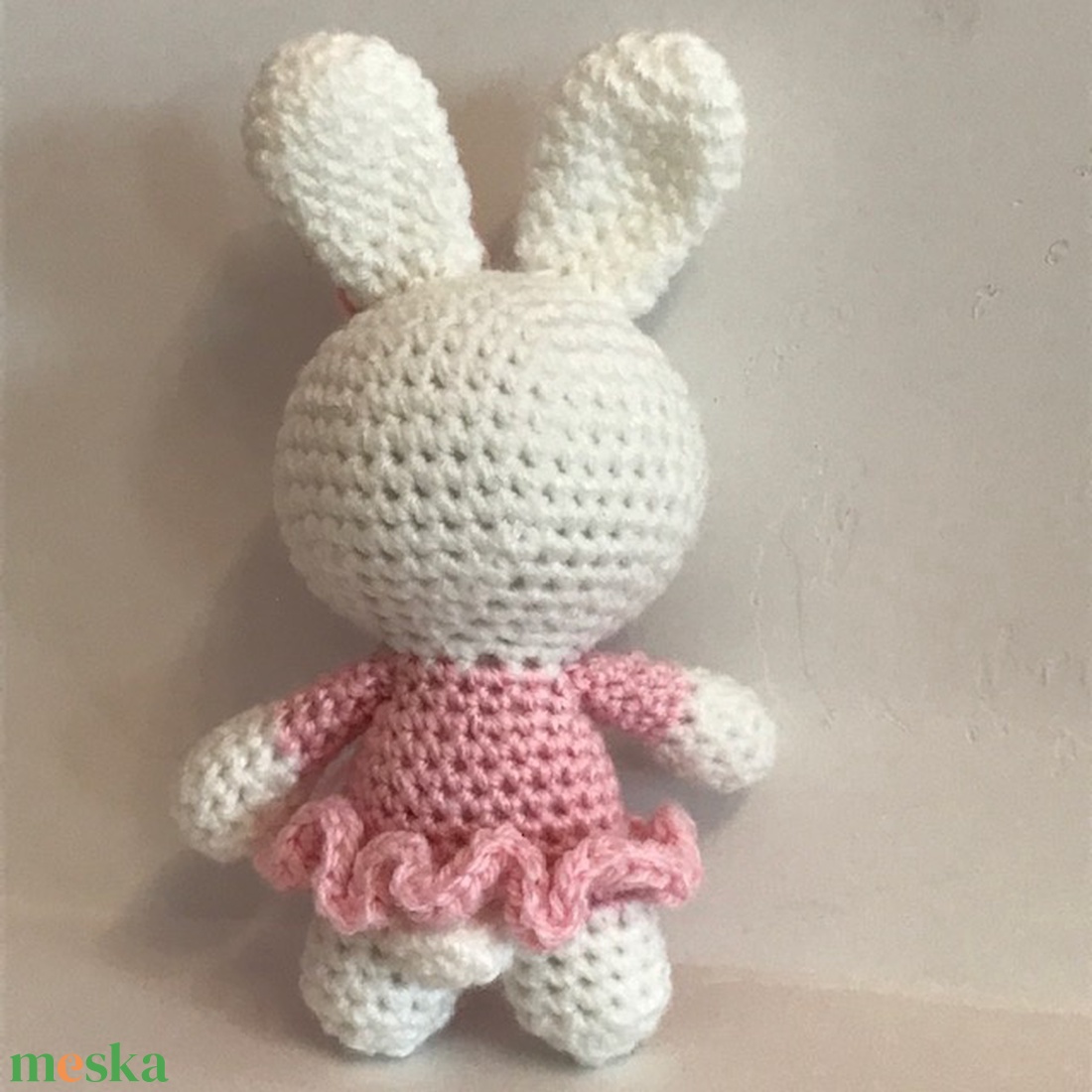 Nyuszi rózsaszín ruhában - játék & sport - plüssállat & játékfigura - nyuszi - Meska.hu