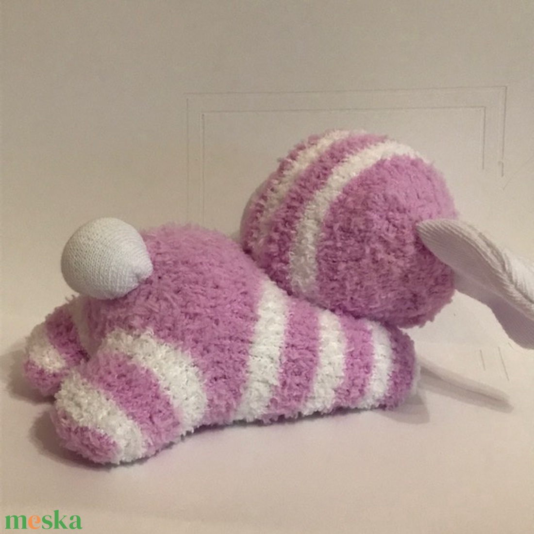 Alvó Nyuszi lány - játék & sport - plüssállat & játékfigura - nyuszi - Meska.hu