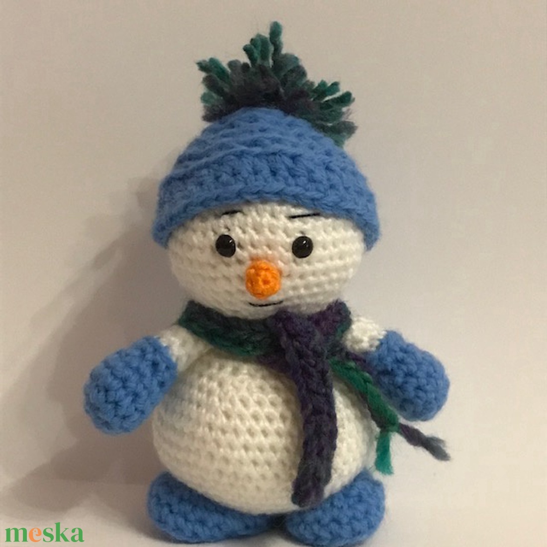 Karácsonyi hóember kék cipőben - játék & sport - plüssállat & játékfigura - ember - Meska.hu Karácsonyi hóember kék cipőben - játék & sport - plüssállat & játékfigura - ember - Meska.hu