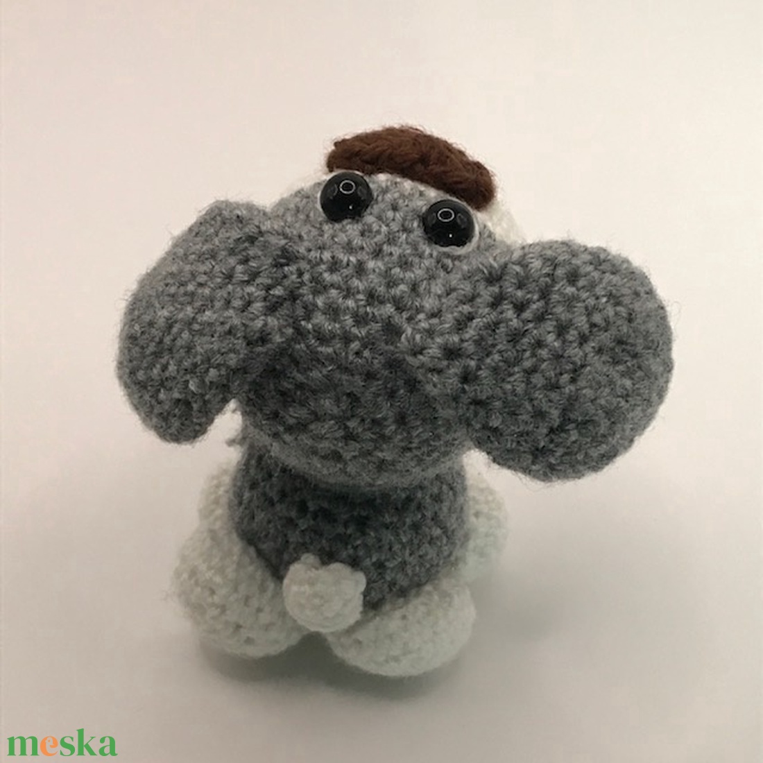 Szürke - fehér kis kutya - játék & sport - plüssállat & játékfigura - kutya - Meska.hu