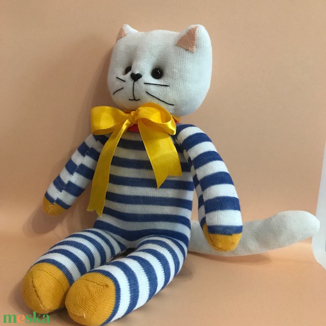Csíkos cica - játék & sport - plüssállat & játékfigura - cica - Meska.hu