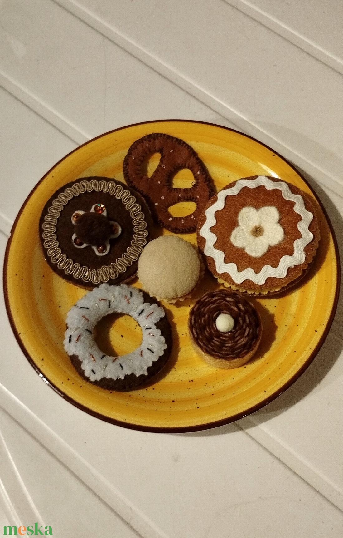 Varrott sütemények  - baba - mama - baba játékok - waldorf játékok - Meska.hu