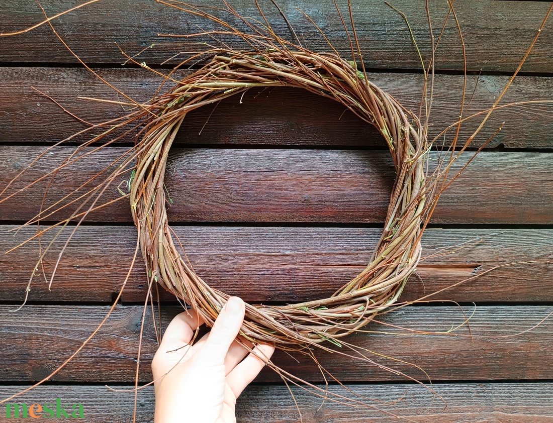 Szilfa koszorú Zitának - otthon & életmód - dekoráció - ajtó- és ablak dekoráció - ablakdísz - Meska.hu