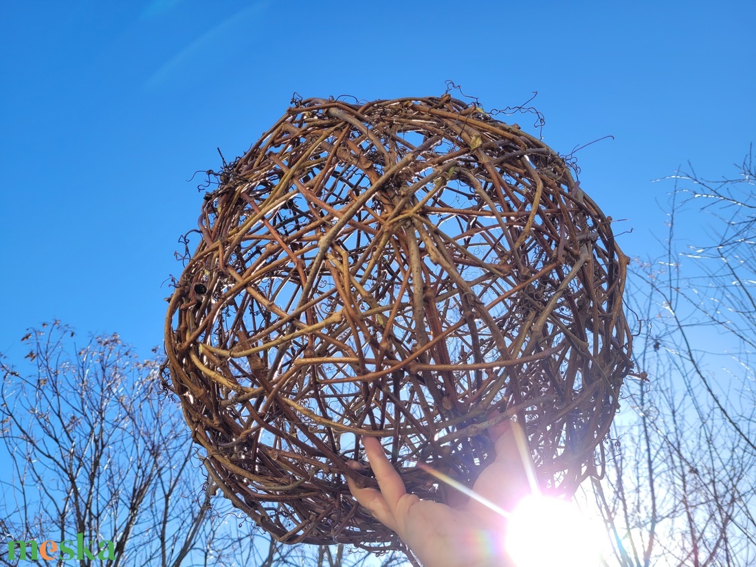 Vadszőlő dekorációs gömb - otthon & életmód - dekoráció - fali és függő dekoráció - függődísz - Meska.hu