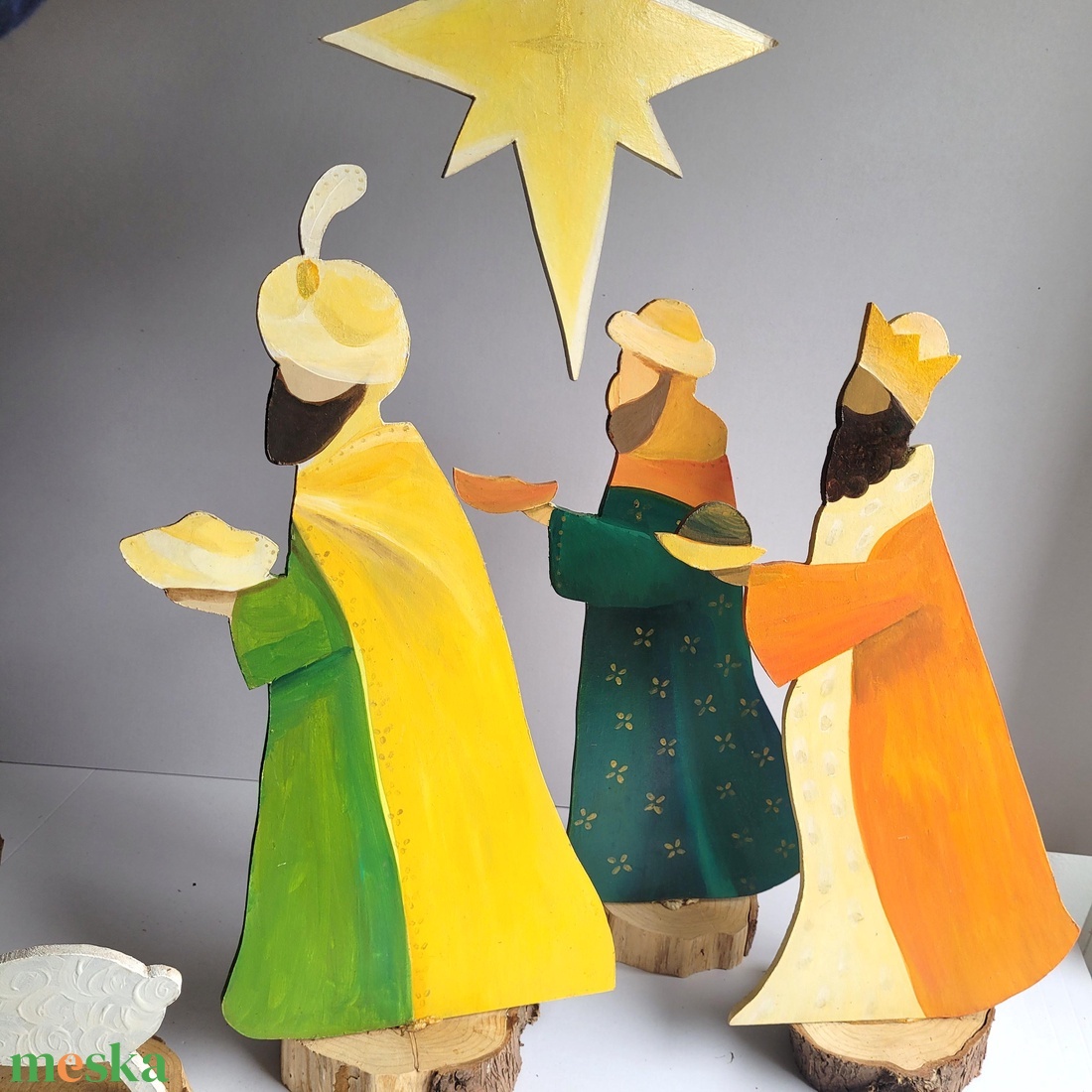 Kézzel festett betlehem figurák � nagy méretű karácsonyi dekoráció fa alappal, 40 cm - karácsony - karácsonyi kültéri dekoráció - Meska.hu