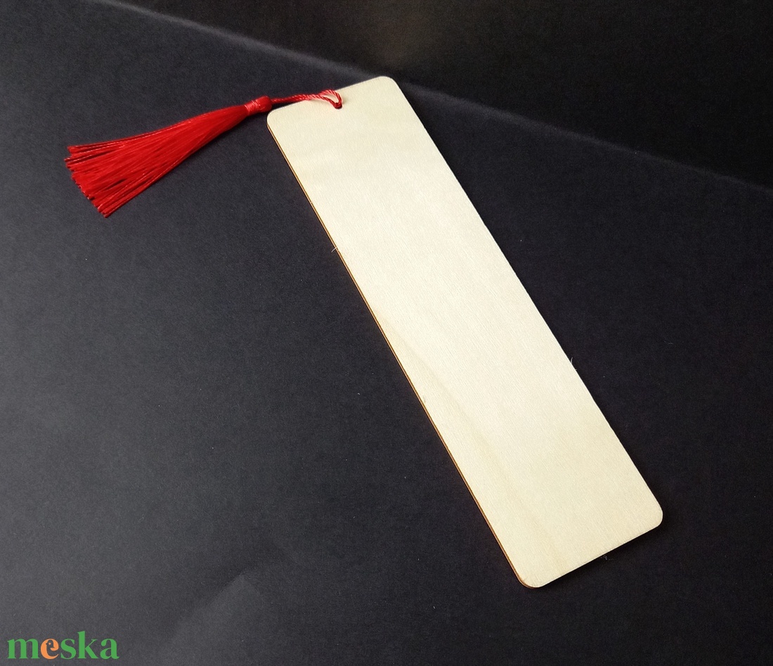 Gomba mintájú fa könyvjelző, bojttal díszített  - könyv & zene - könyvjelző - Meska.hu