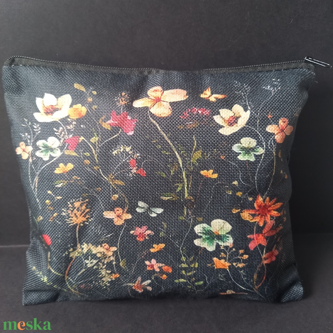 Apró virág mintájú neszeszer 19x21,5 cm - baba - mama - pelenkázó, babafürdető kellékek - pelenkázó neszeszer, pelenkatartó - Meska.hu
