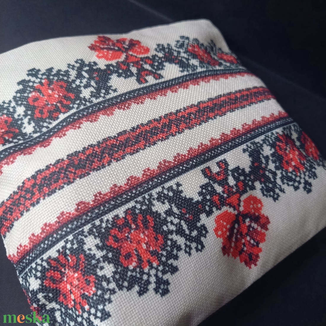 Retró terítő mintájú neszeszer 19x21,5 cm - baba - mama - pelenkázó, babafürdető kellékek - pelenkázó neszeszer, pelenkatartó - Meska.hu