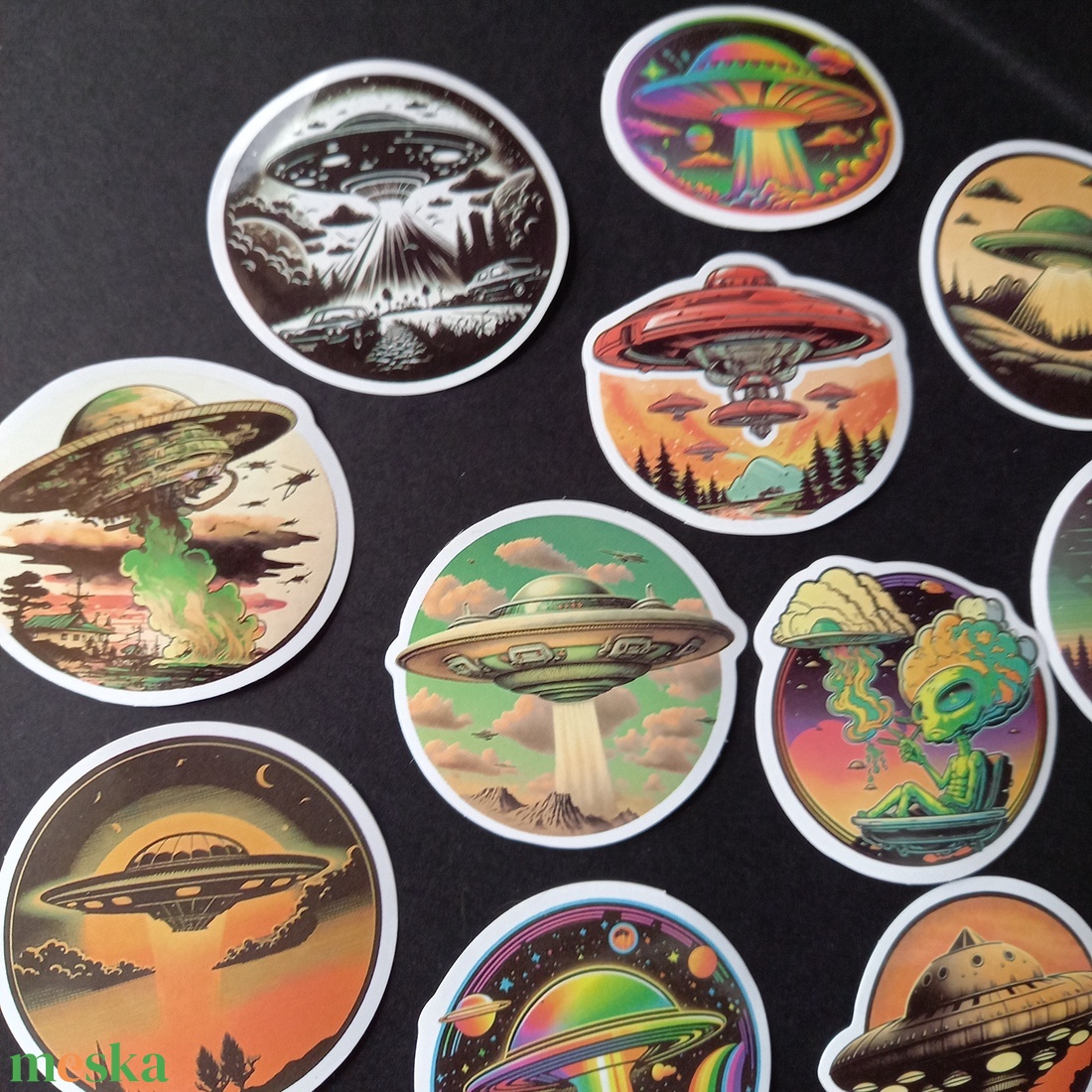 UFO mintájú matrica csomag dekoráláshoz  - kellékek & szerszámok - dekorációs kellékek - matricaív - Meska.hu