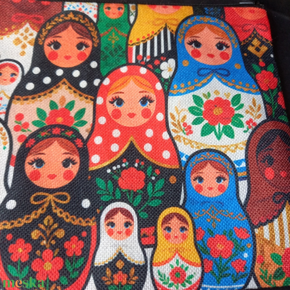 Matrjoska baba mintájú cipzáras vászon táska, neszesszer, kozmetikai táska, sminktáska, tolltartó - táska & tok - neszesszer - Meska.hu
