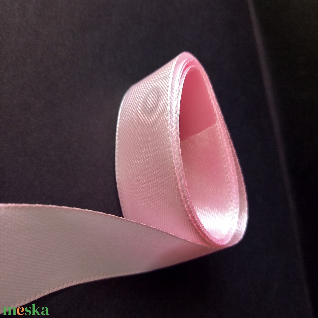 Szatén szalag dekoráláshoz 2,6 cm széles  - kellékek & szerszámok - rövidáru - szalag, pánt - textilszalag - Meska.hu