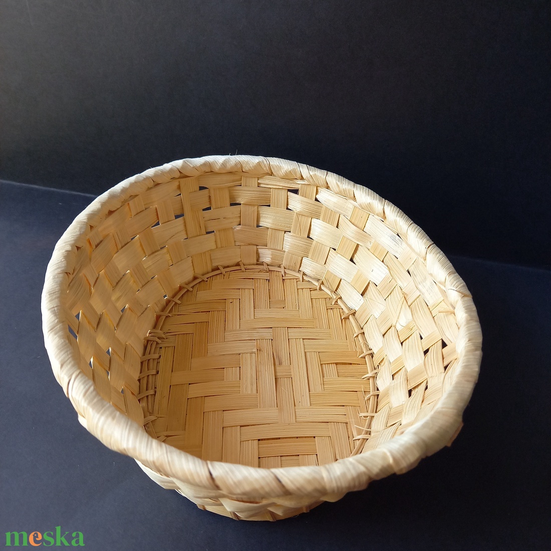 20,5x17x7,5 cm ovális formájú kosárka dekoráláshoz  - kellékek & szerszámok - hobby fa alapanyag - egyéb fatermék - Meska.hu