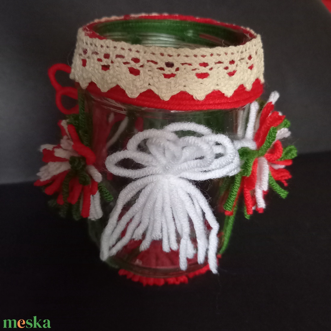 Egyedileg díszített üveg lámpás fényfüzérrel  - otthon & életmód - lámpa - asztali lámpa - Meska.hu