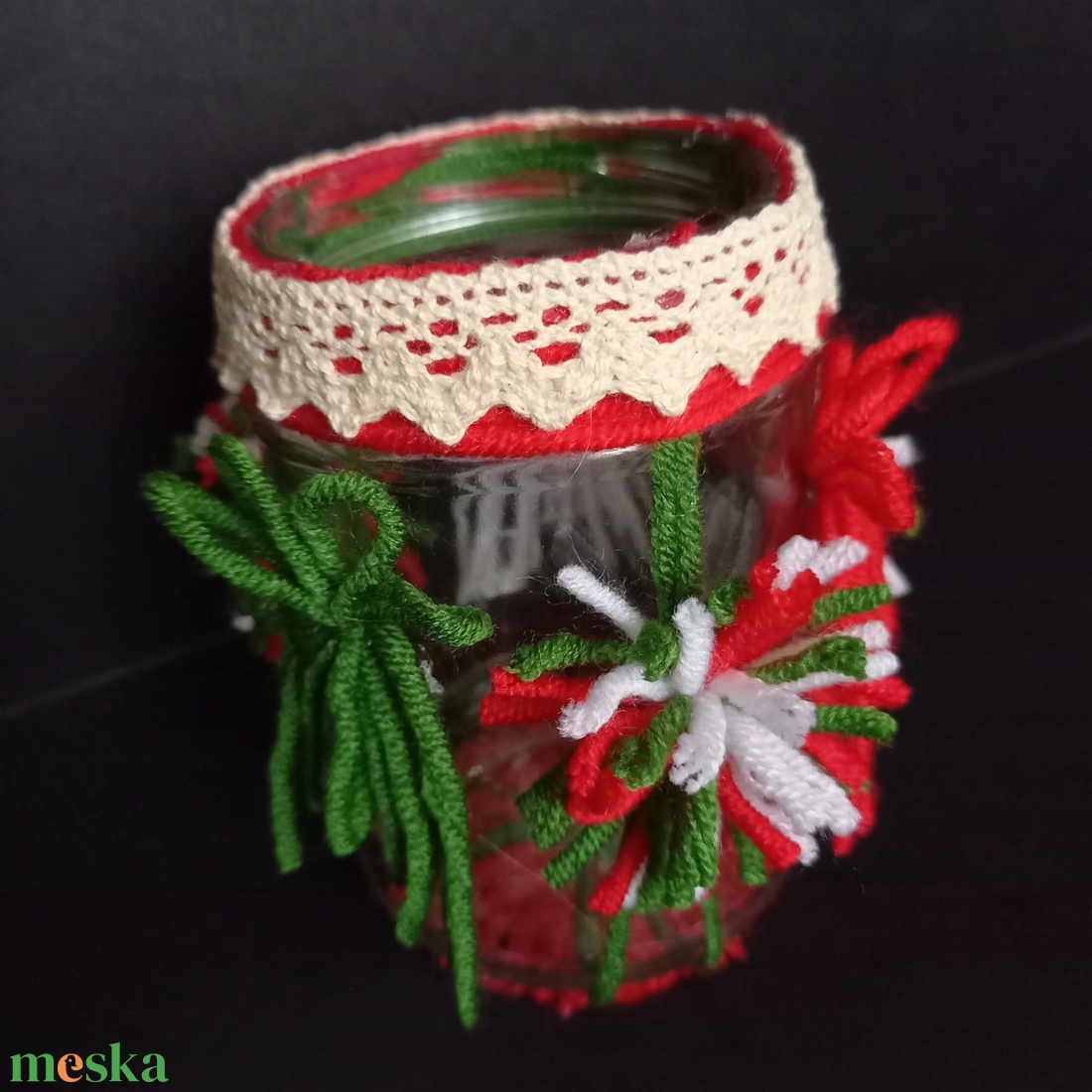 Egyedileg díszített üveg lámpás fényfüzérrel  - otthon & életmód - lámpa - asztali lámpa - Meska.hu