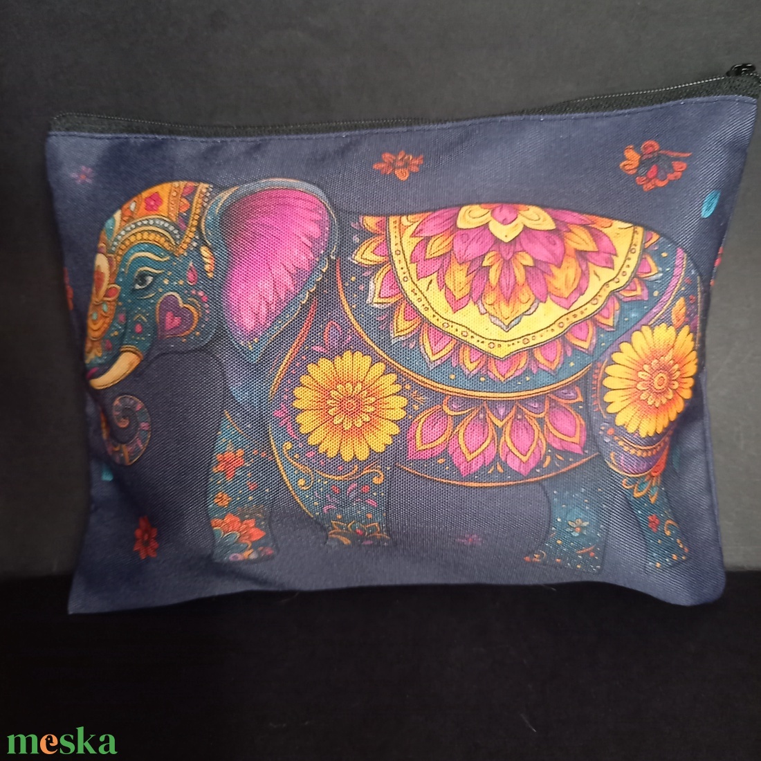 Neszesszer,  sminktáska,  tolltartó 22,5 x 17,5 cm - táska & tok - neszesszer - Meska.hu