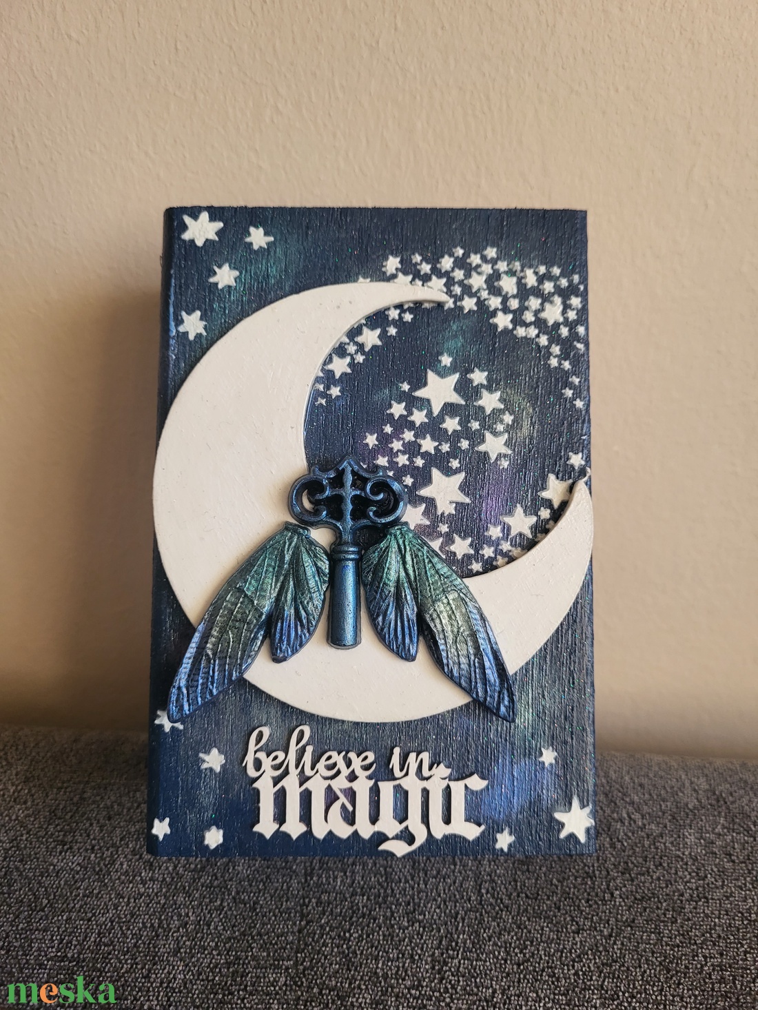 Believe in magic könyvdoboz (sötétben világít) - otthon & életmód - dekoráció - asztal és polc dekoráció - díszdoboz - Meska.hu Believe in magic könyvdoboz (sötétben világít) - otthon & életmód - dekoráció - asztal és polc dekoráció - díszdoboz - Meska.hu