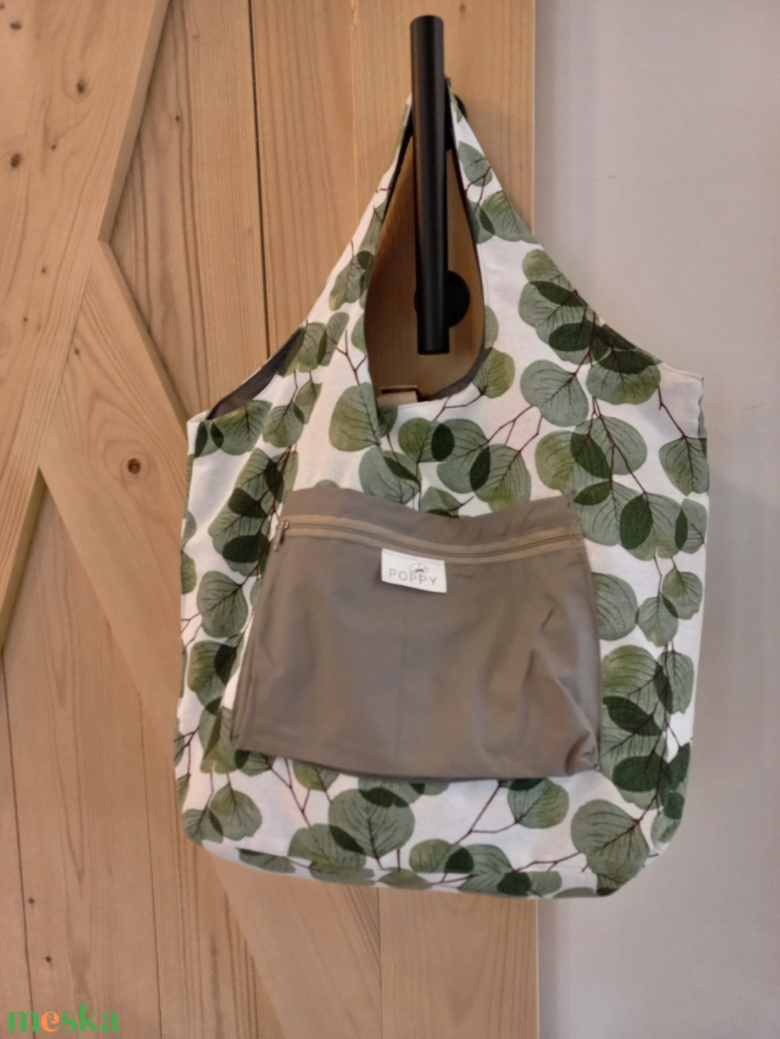 Poppy összecsukható bevásárlótáska / drapp leveles - táska & tok - bevásárlás & shopper táska - shopper, textiltáska, szatyor - Meska.hu