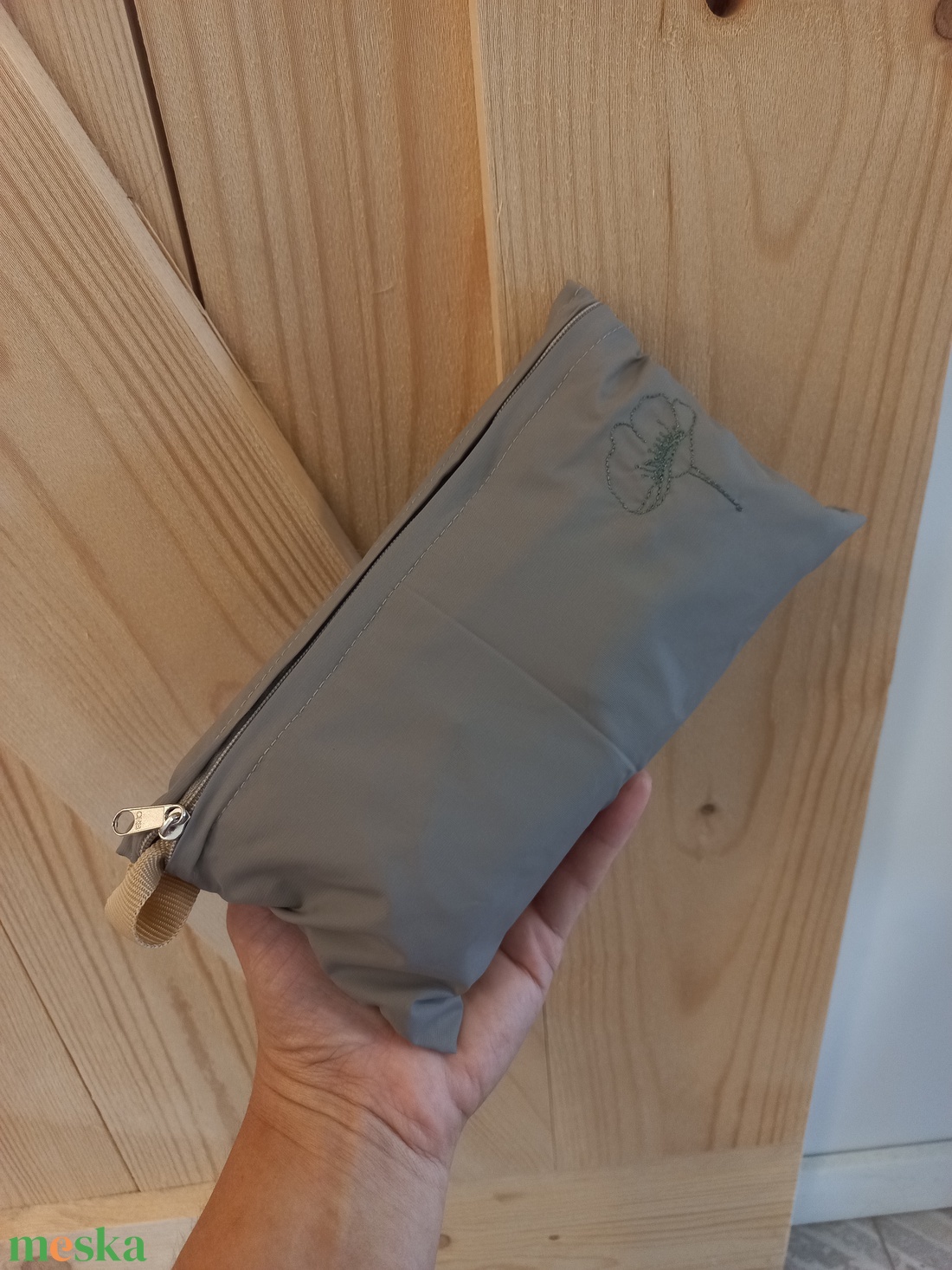 Poppy összecsukható bevásárlótáska / drapp leveles - táska & tok - bevásárlás & shopper táska - shopper, textiltáska, szatyor - Meska.hu